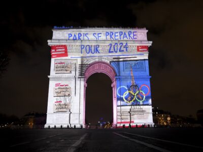 L'Arc de Triomphe en mode Paris 2024