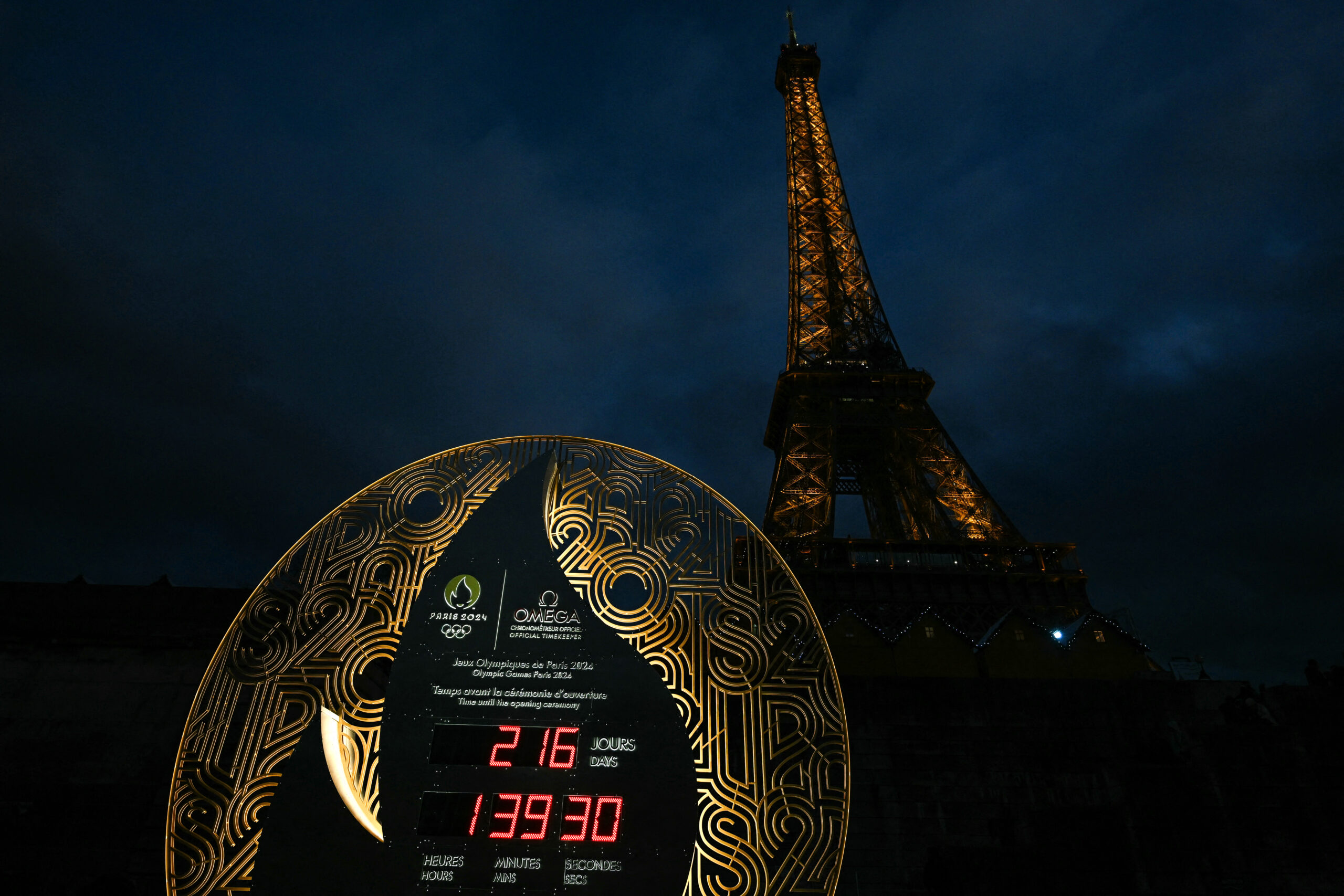 Compte à rebours Paris 2024 x Tour Eiffel