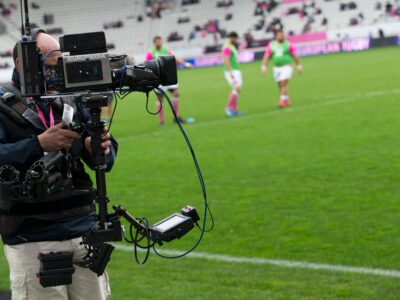 Caméra avant un match du Stade Français en Top 14